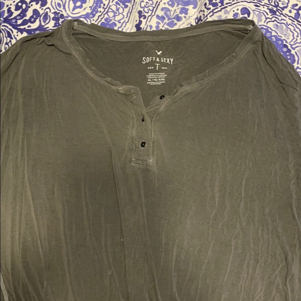 American eagle soft and sexy Henley tee